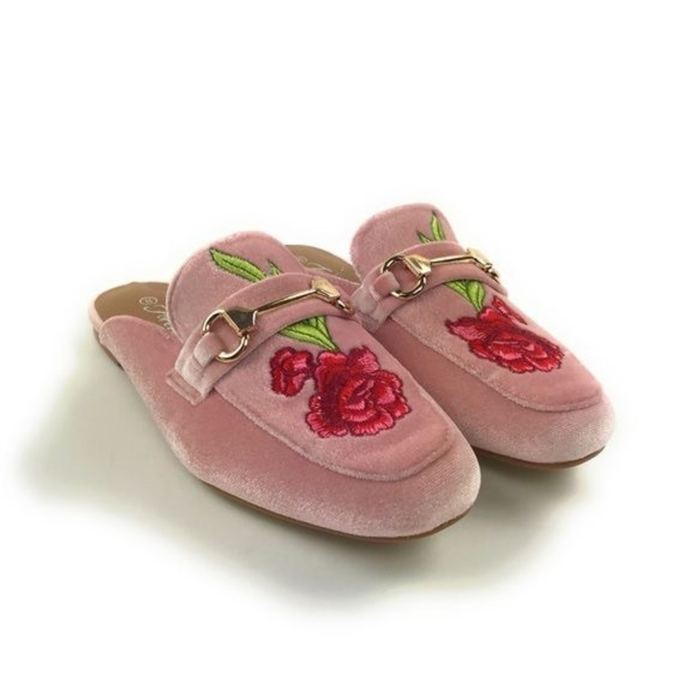 🌺 NWB BUNDLE 2 PAIR Velvet Rose Horsebit Mules🌺